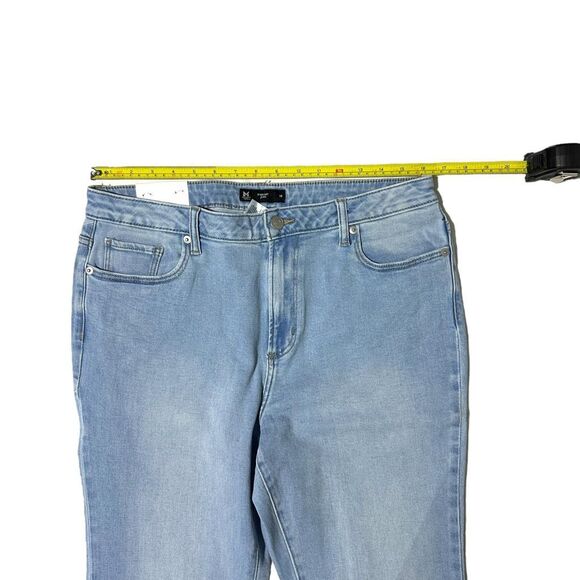 Member's Mark Women's Straight Jeans - Light Wash - Size 12 - Picture 10 of 13